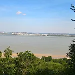 Le Louis Dort Au Calme * Équemauville