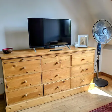 Le Louis Dort Au Calme Équemauville