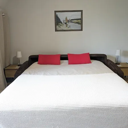 Le Louis Dort Au Calme *