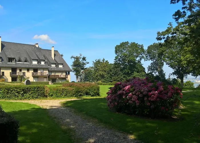 Le Louis Dort Au Calme Apartament